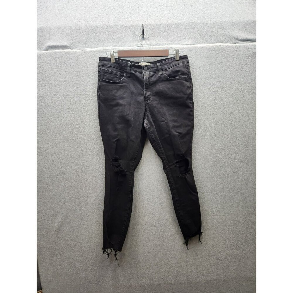Universal Thread Mid-Rise Skinny Black Distressed Jeans 12/31